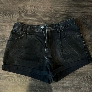 Abercrombie size 6